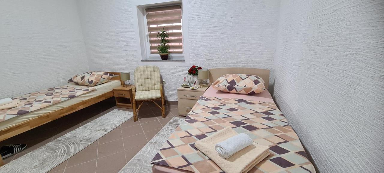 Appartamento Prenociste Dubravka Livno Esterno foto